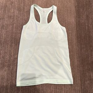 Lululemon tank top size 8